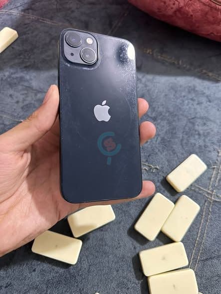 i phone 13 عادي